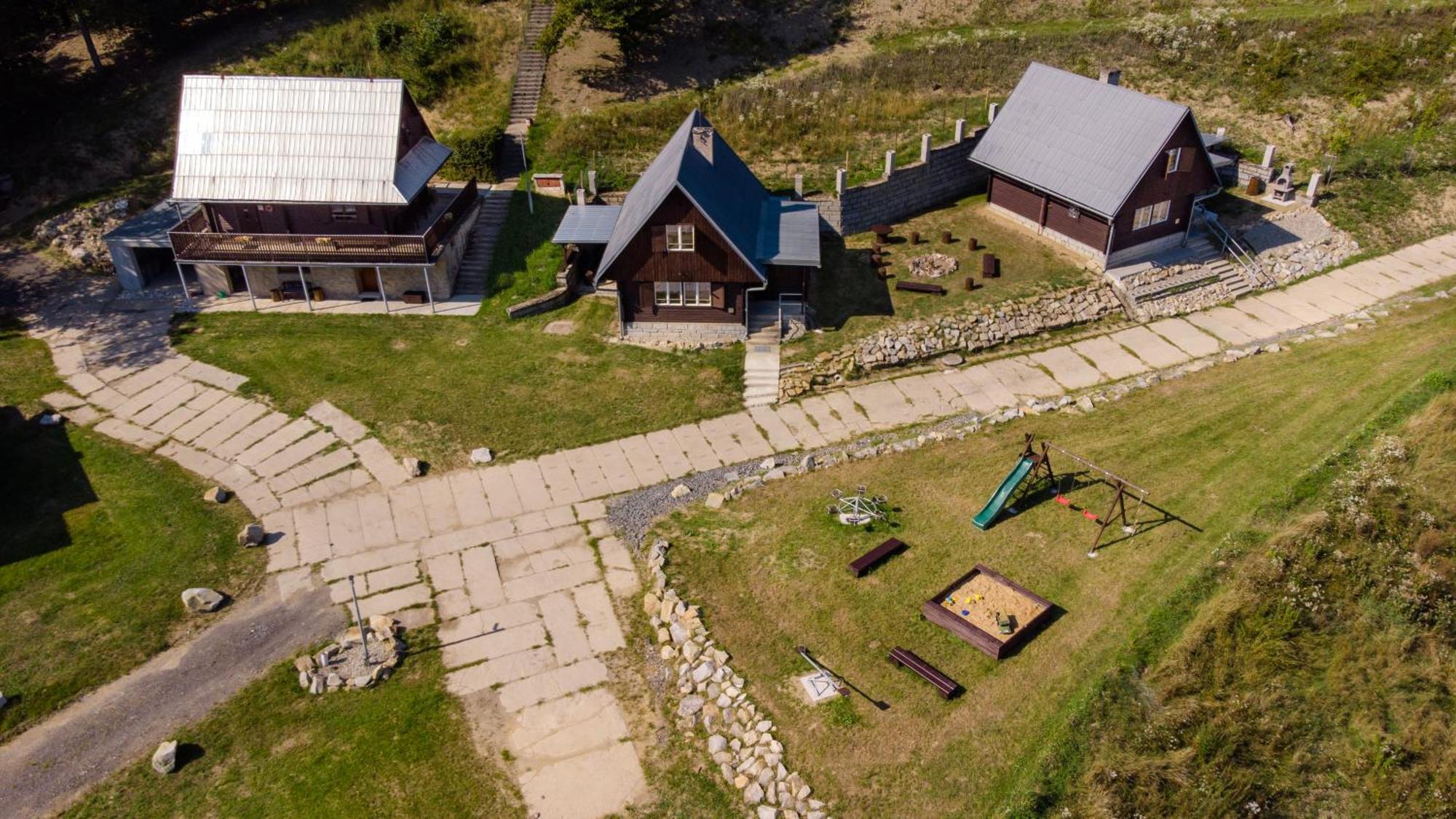 Rodinne Chaty Moravanpark - Ubytovani V Srdci Valasska Podkopna Lhota Экстерьер фото